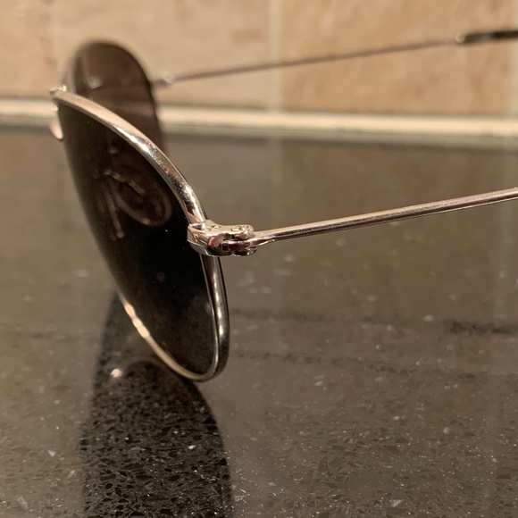 Maui Jim Polarized Silver Aviator Sunglass